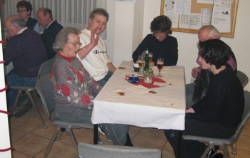 immer wieder Tisch Eins
