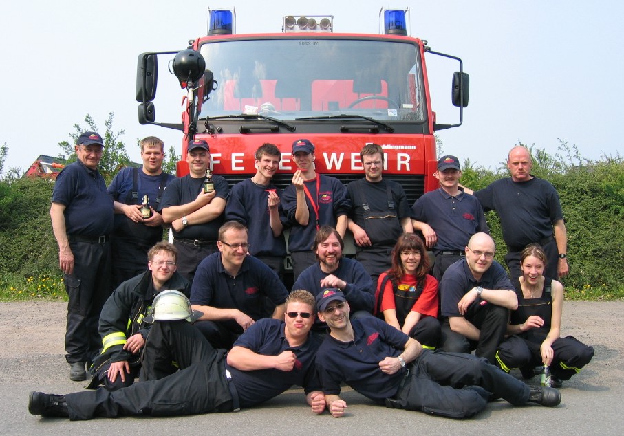 Nobbi, Stefan, Bucki, Didi, Meggy, Gebi, Marco, Thomi, Uwe,  Marc, Dirk, Kai, Bernd, Reini,  Krissi, Steffen, Kathi